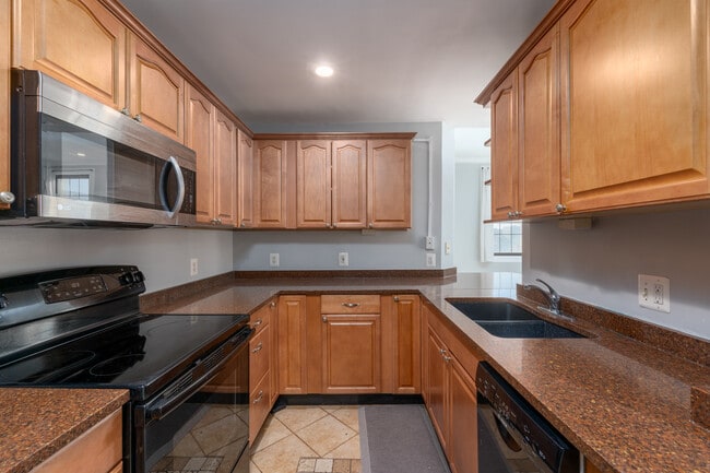 Building Photo - 1 E Chase St