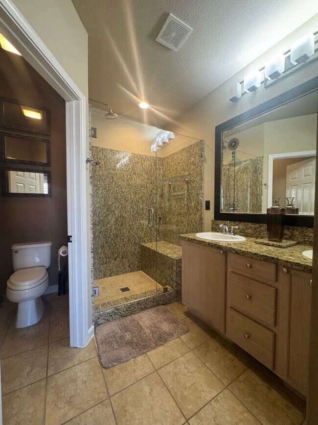 Building Photo - WOW-Factor Alert: Fully Furnished & Remodeled 2BD/2BA First Floor Condo in Wingfield Springs!