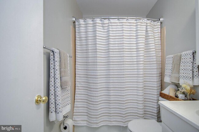 Building Photo - 7763 Durer Ct
