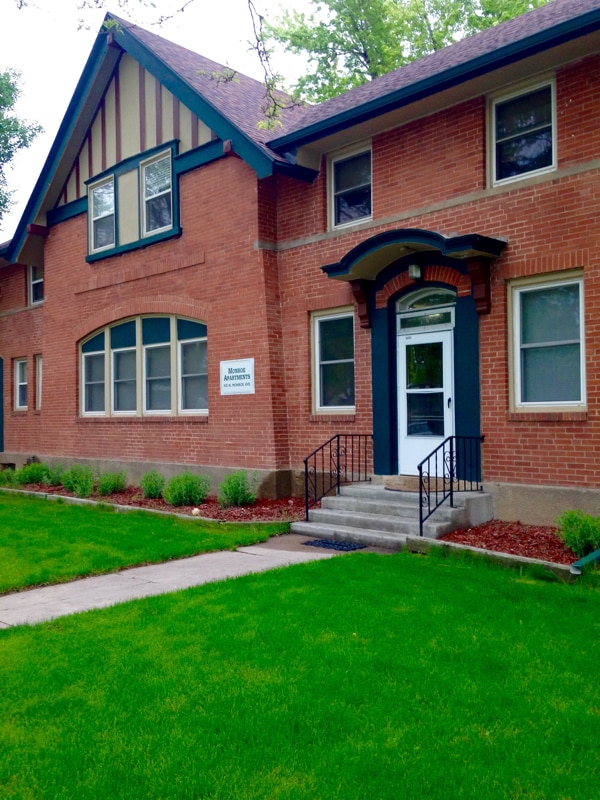 Building Photo - 930 N Monroe Ave