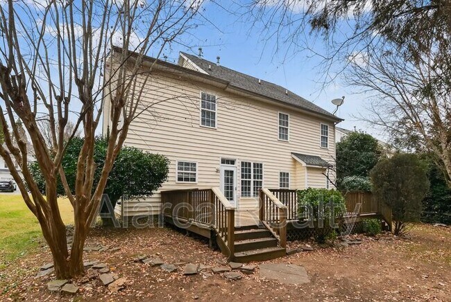 Building Photo - 1454 Bedlington Dr NW