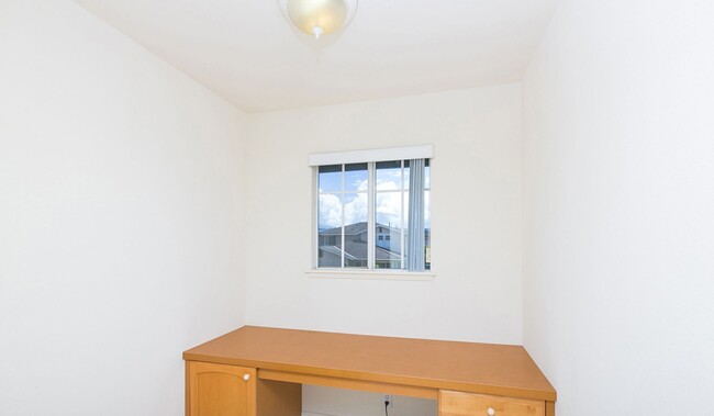 Building Photo - Mililani Mauka - 4bdrm/3bath with attached...