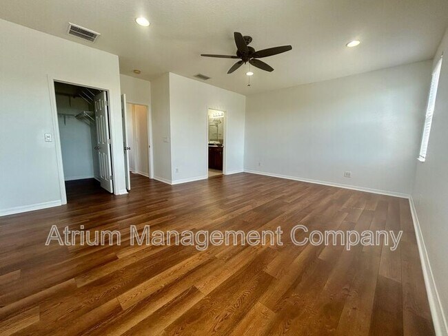 Building Photo - 12805 Avelar Manor Pl