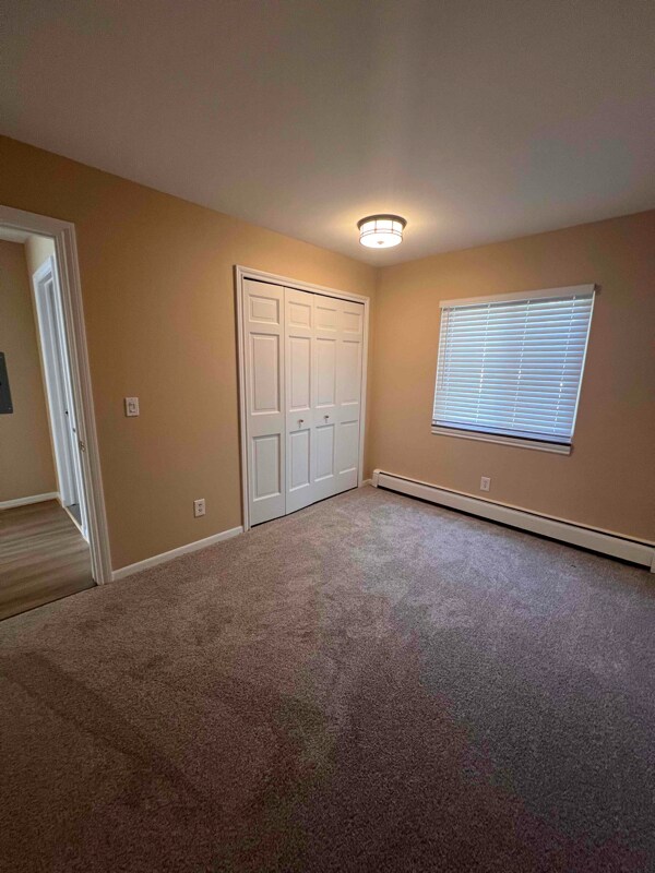 Building Photo - 491 Miller Ave