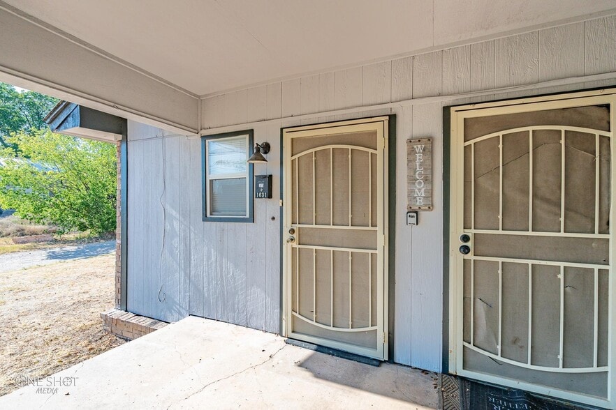 Building Photo - 1631 S 3rd St