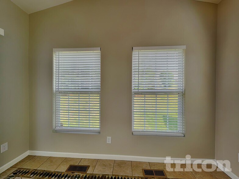 Building Photo - 101 Gupton Ct