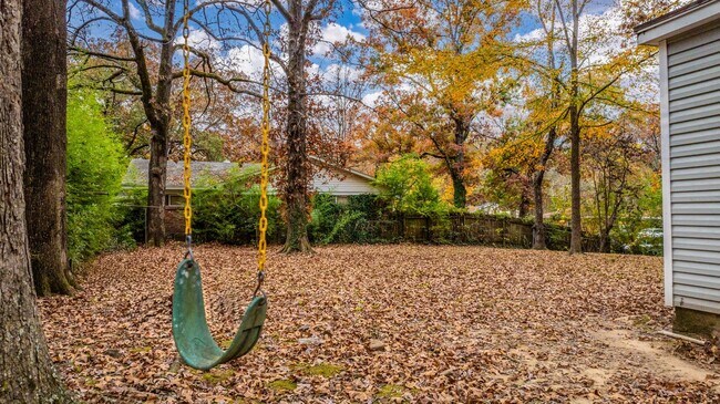 Building Photo - Charming Midtown Little Rock Home on Corner Lot – 3BR/2BA + Garage
