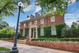 Building Photo - 2310 Kalorama Rd NW