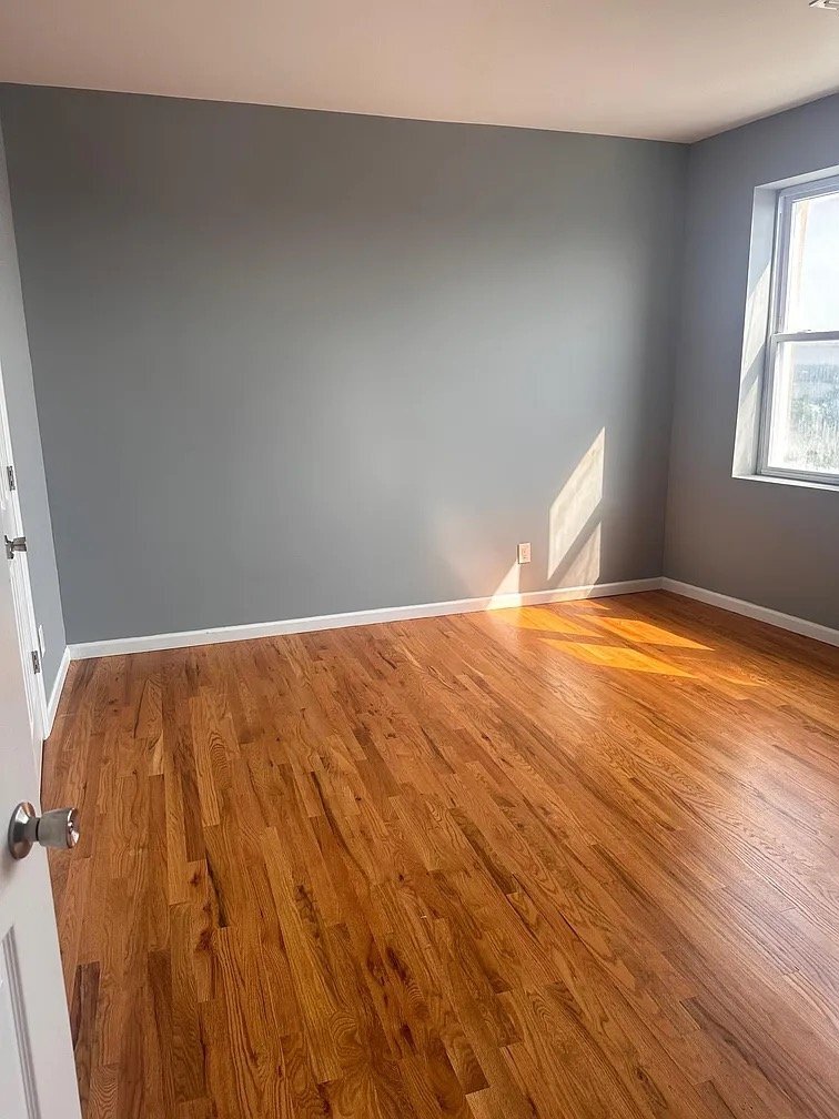 Building Photo - 231 Dayton Ave