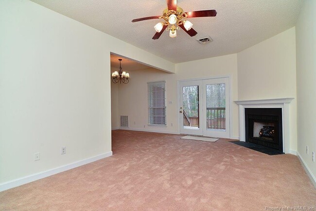 Building Photo - 5339 Aden Ct