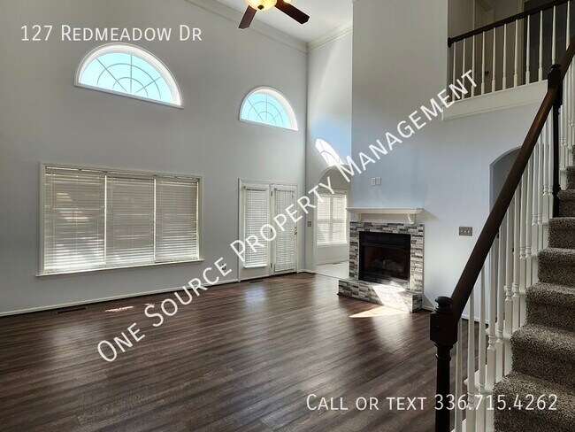 Building Photo - 127 Redmeadow Dr