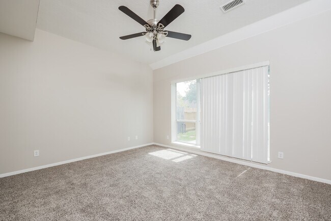 Building Photo - 13202 Bufflehead Ct