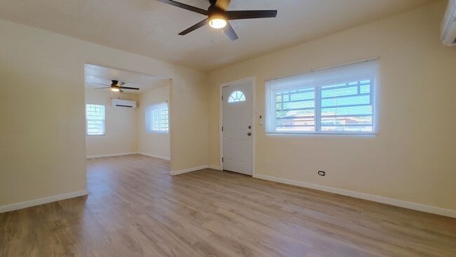 Building Photo - Newly Remodeled 3 Bedroom 2 Bath Home!