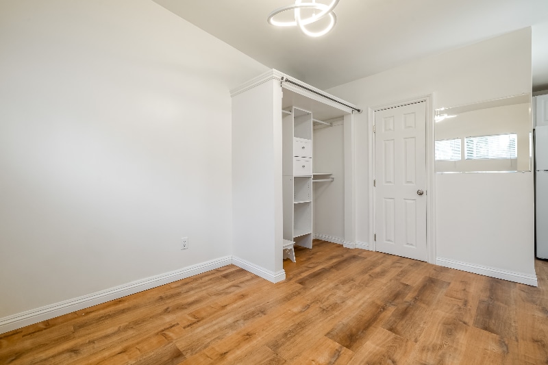 Building Photo - 10778 Valley Spring Ln