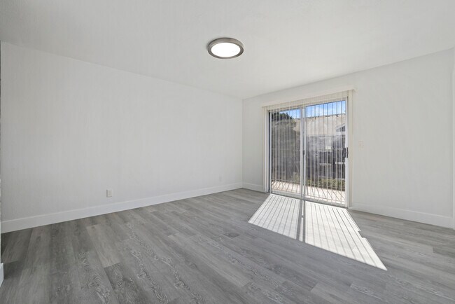 Living Room - Richland Living Homes