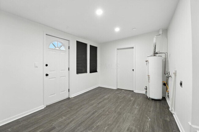 Building Photo - 354 Fernhill Ave