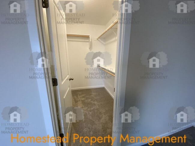 Building Photo - Welcome to your new home!