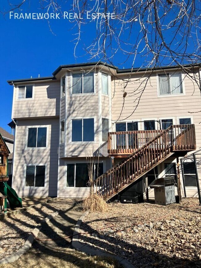 Building Photo - 13371 Pearl Cir