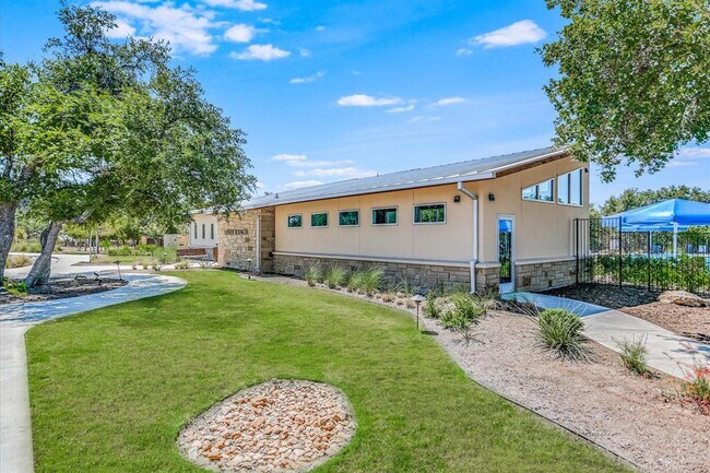 Building Photo - 2133 Rushing Ranch Path
