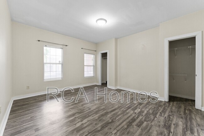 Building Photo - 1156 Fletcher Ave