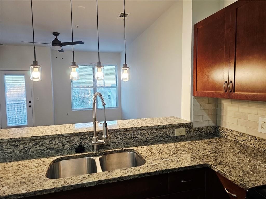 Building Photo - 870 Mayson Turner Rd NW