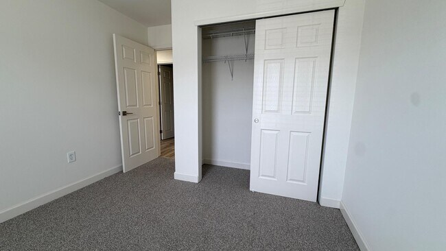 Building Photo - 28 Sequoia Dr