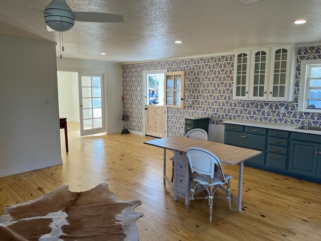 Building Photo - 1227 Deer Run Rd