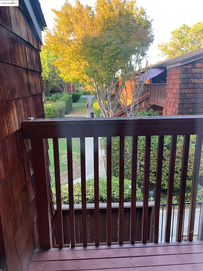 Building Photo - 1455 Latour Ln