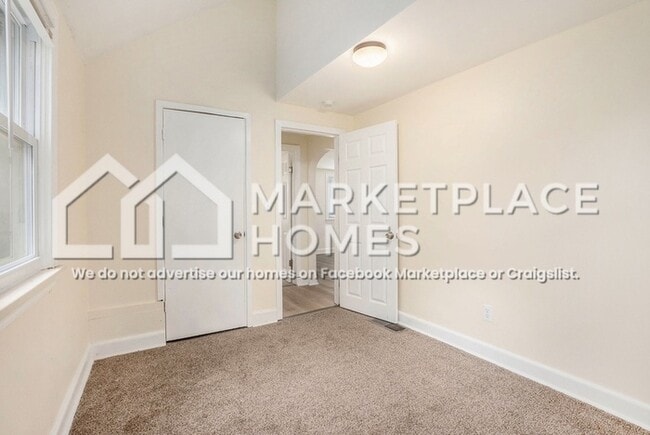 Building Photo - 7520 Orchard Ave