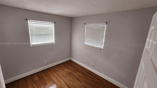 Building Photo - 1210 NW 30th Ave