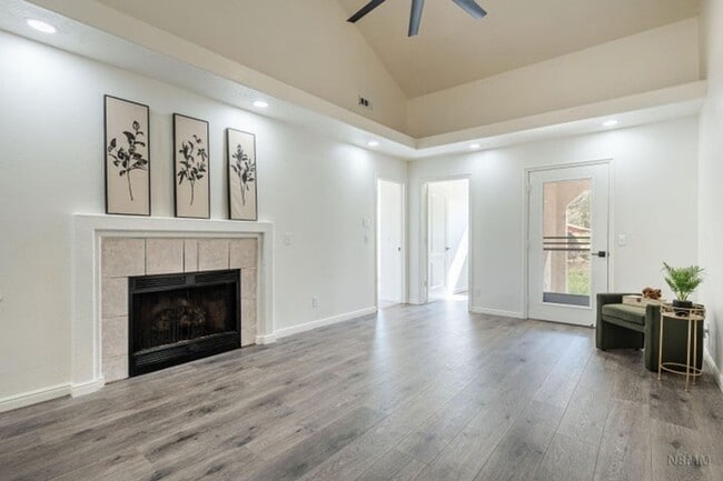 Building Photo - 1175 S 860 W