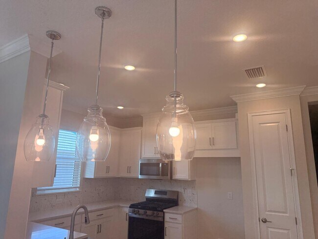 Building Photo - 14804 Orrieto Pl