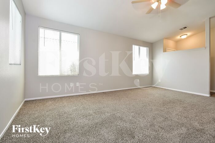 Building Photo - 5506 Ramirez St