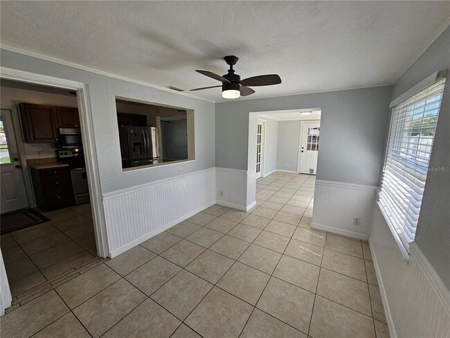 Building Photo - 3000 Browning St