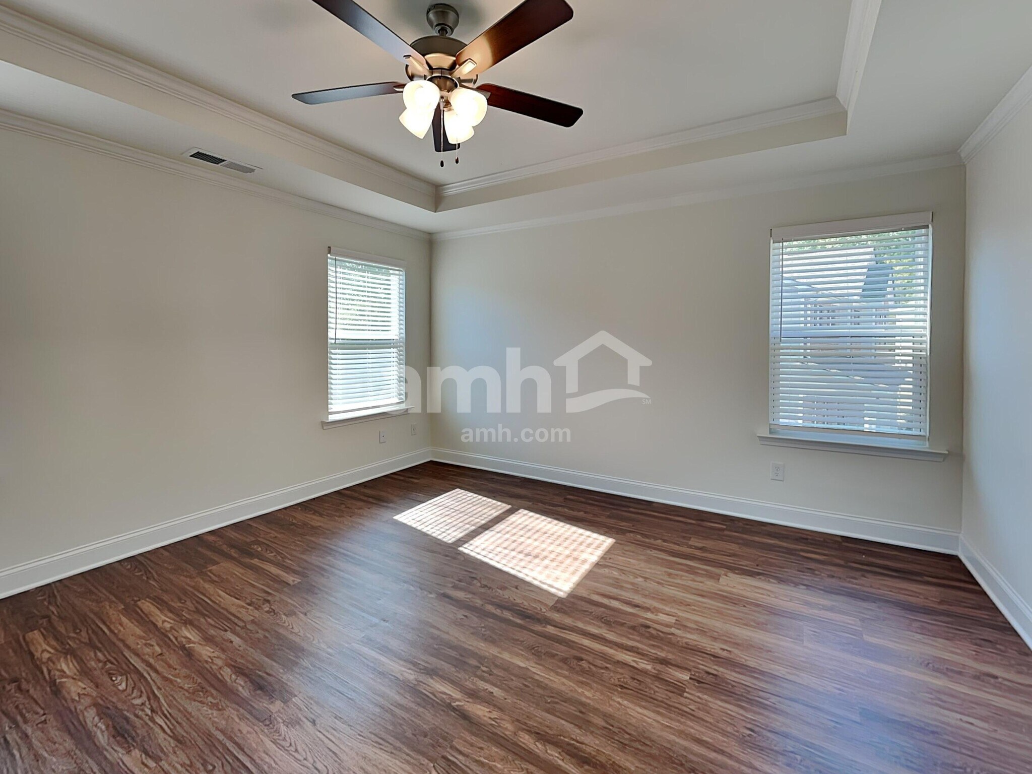 Building Photo - 602 Lk Vis Ct