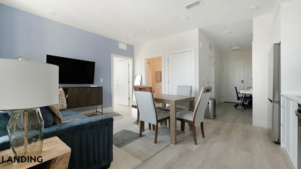 Building Photo - 2005 11th St NW