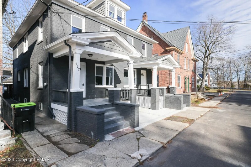 Building Photo - 510 Brown St