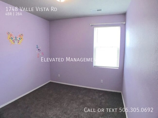 Building Photo - 1748 Valle Vista Rd NW