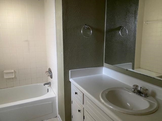 Building Photo - 2043 Rob Way