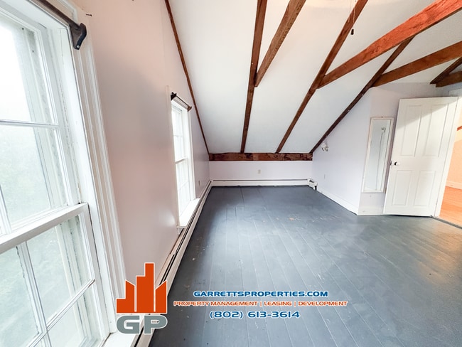 Building Photo - 4 Nashville Rd