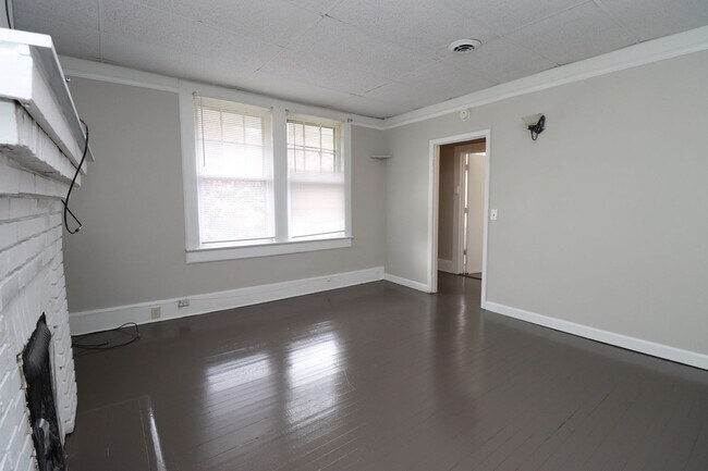 Building Photo - Live Near It All – 2 Bedroom Gem in Columb...