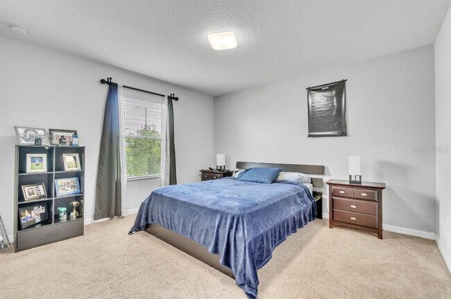 Building Photo - 3256 Rodrick Cir