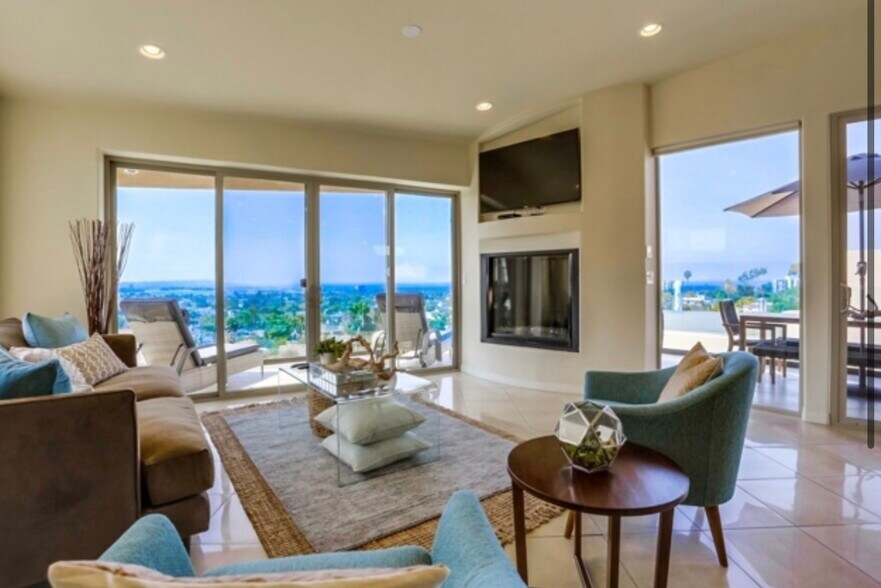 Building Photo - 1518 Monmouth Dr