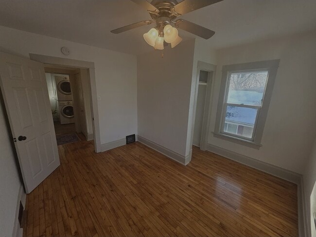 Building Photo - 1134 Bertch Ave