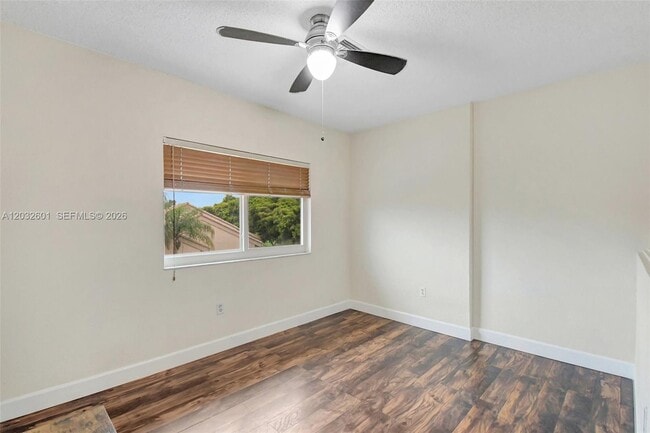 Building Photo - 16339 Malibu Dr