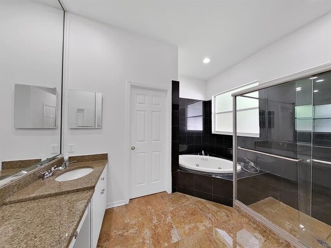 Building Photo - 18177 Heron Walk Dr