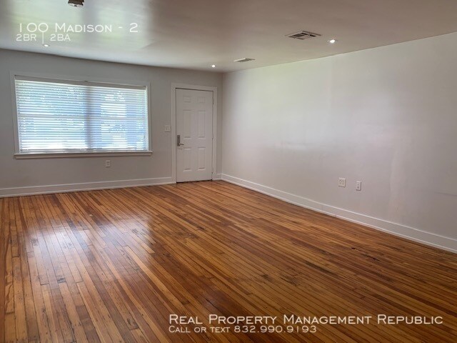 Building Photo - 100 Madison