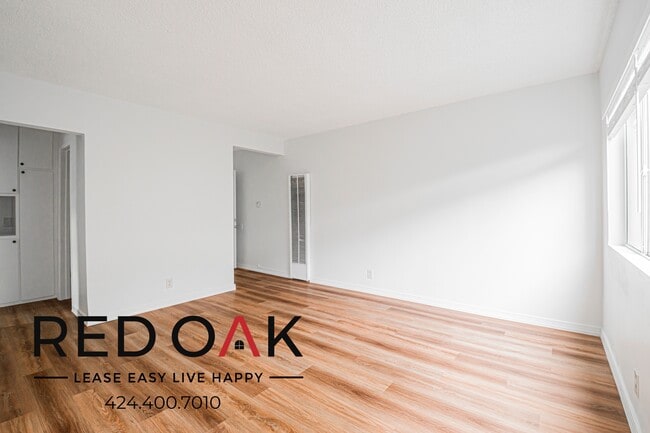 Building Photo - 1666 Lomita Blvd