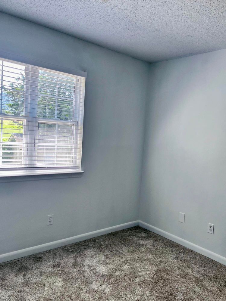 Building Photo - 168 Mountain Brook Dr