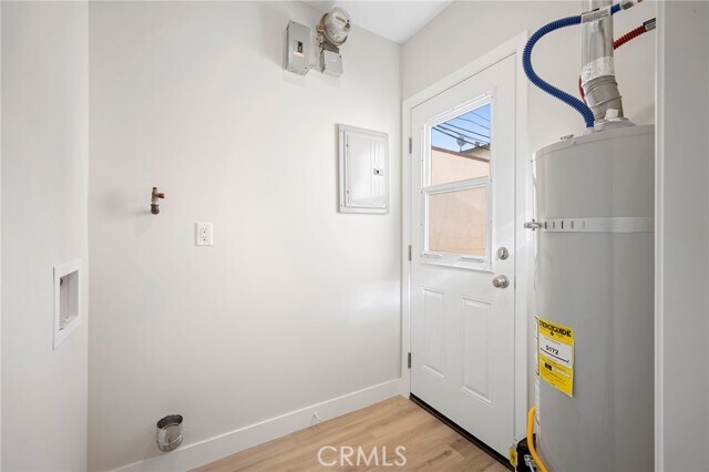 Building Photo - 417 Riverdale Dr